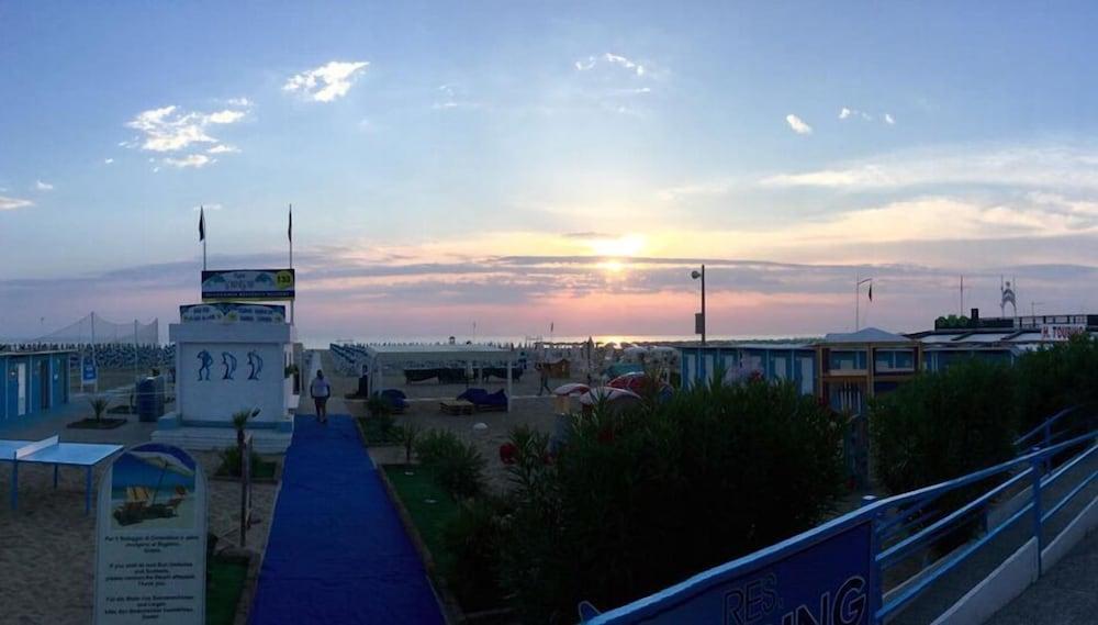 Hotel Capinera Rimini Exterior foto